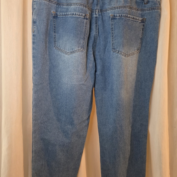 Shein Maternity Distressed Light Wash Jeans half panel Large - Picture 6 of 6